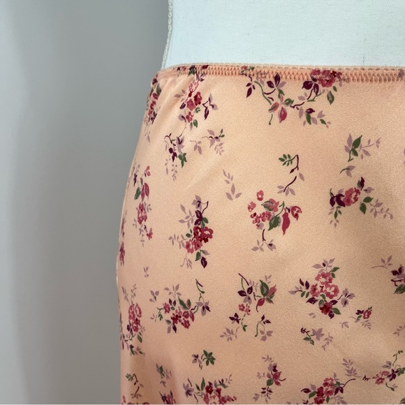Reformation Layla floral silk slip skirt - Picture 4 of 8